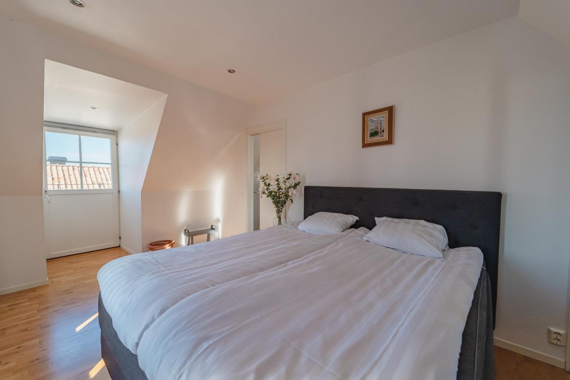 Oesterport - Visby Laegenhetshotell Ruang foto